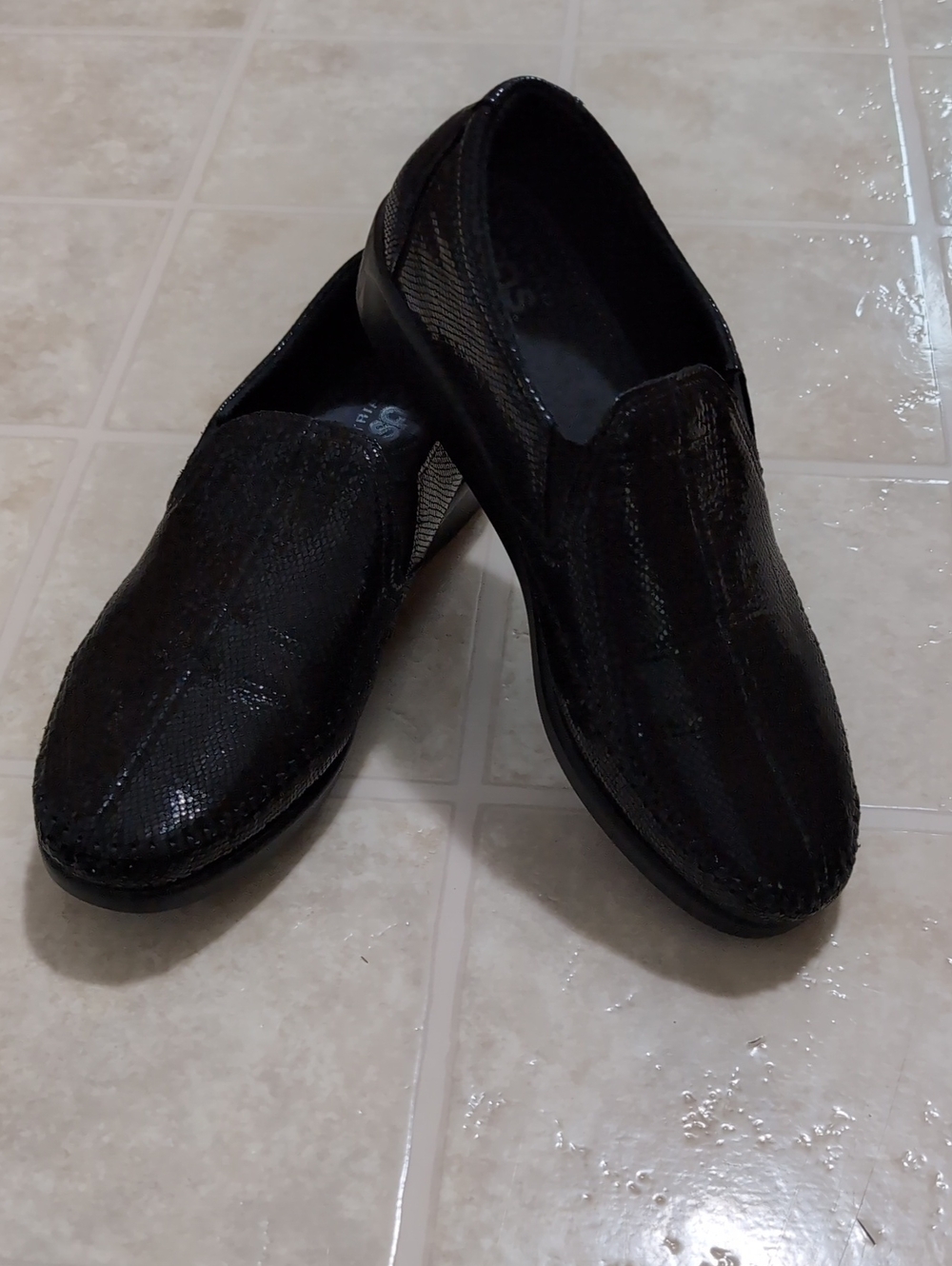 SAS Shoes, Black, Tripad Comfort Foot Bed Slip-on, Size 10W
